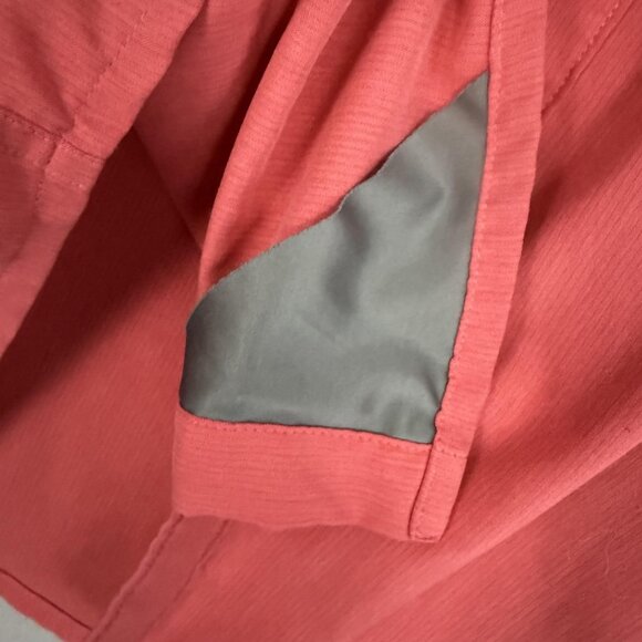 Hi-Tec Shirt Men's 2XL Red Short Sleeve Button Front Mesh Lined Chest Pockets - Picture 6 of 11